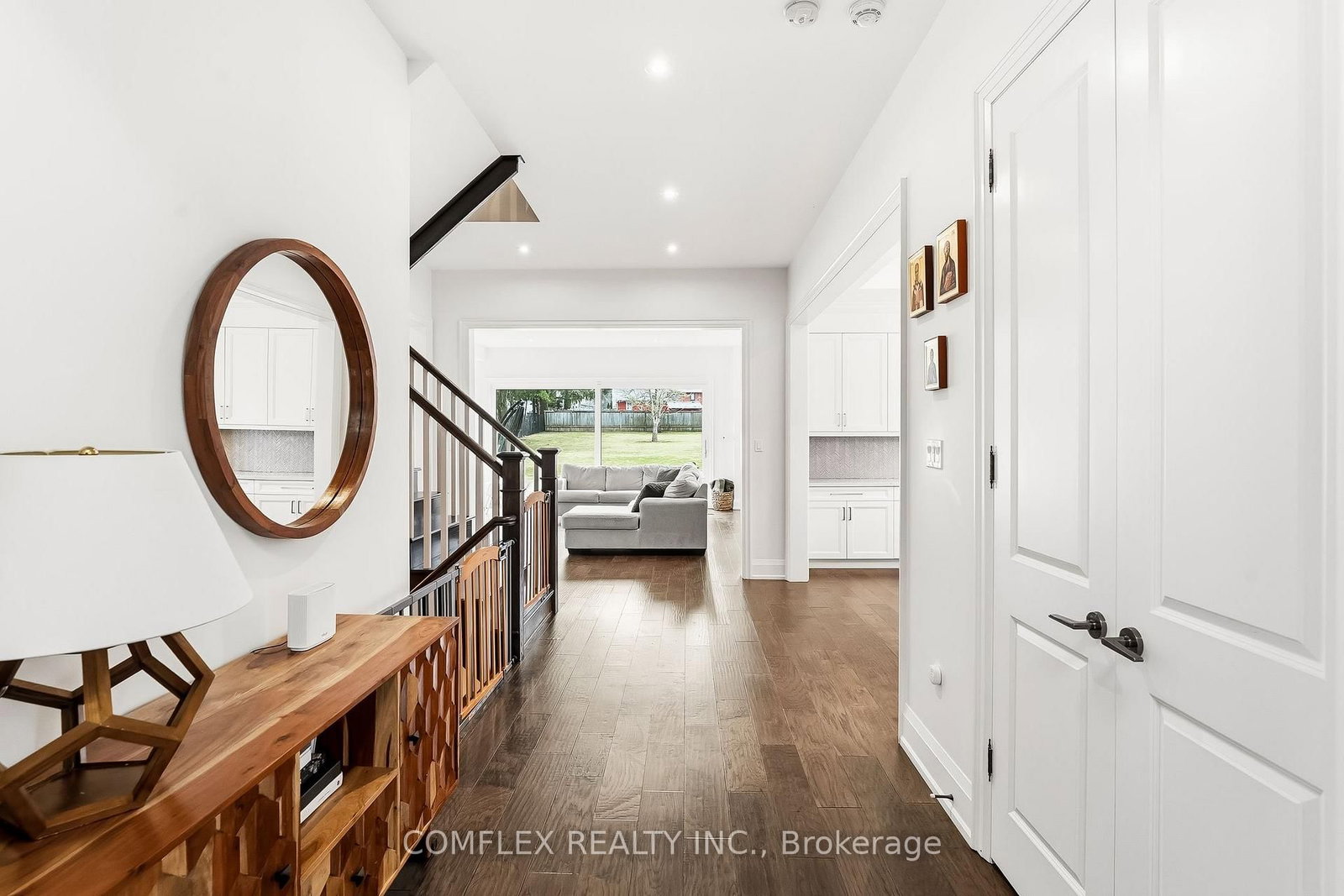 108 Avenue Road • Newmarket, ON photo 10