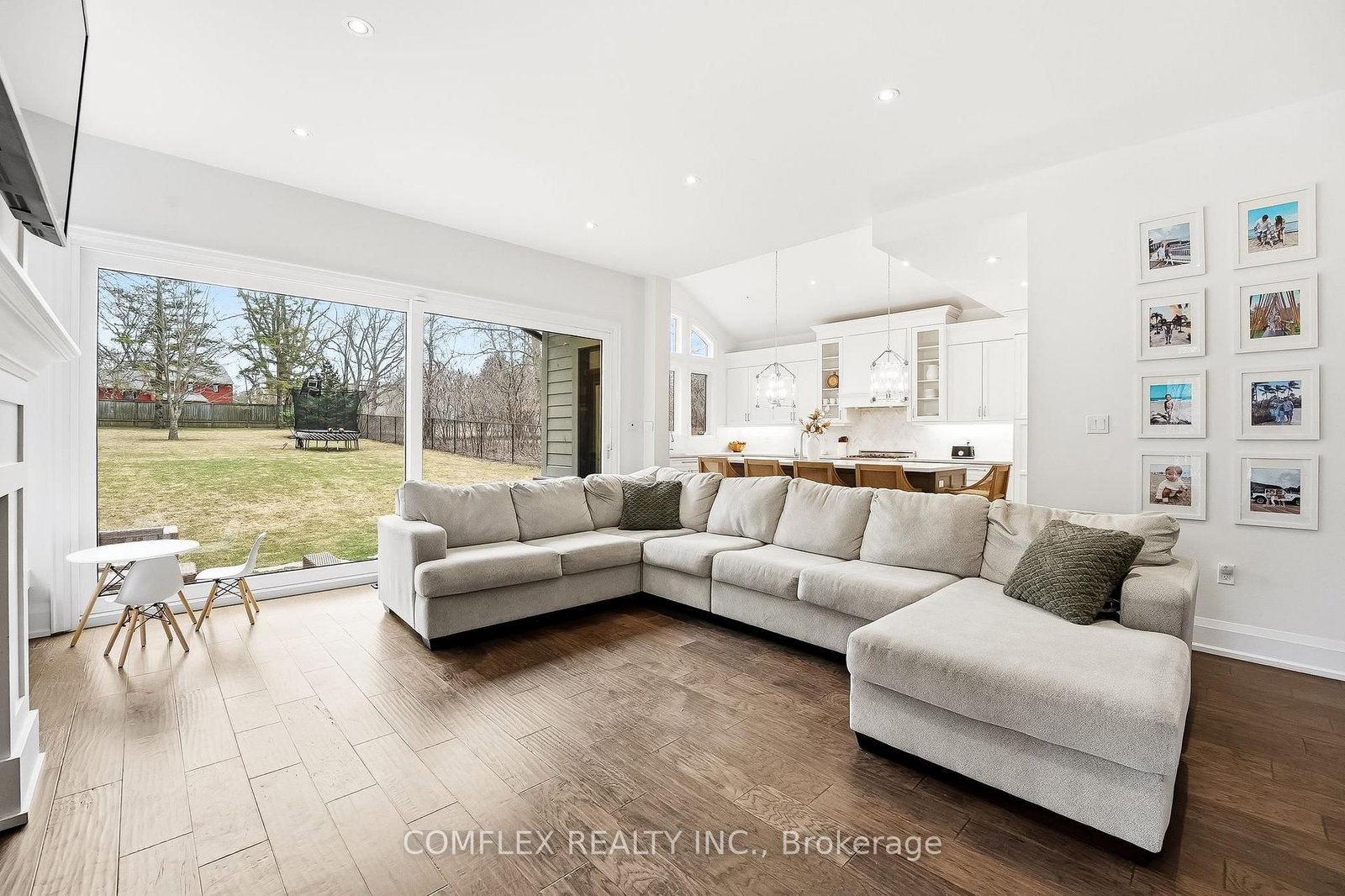 108 Avenue Road • Newmarket, ON photo 20