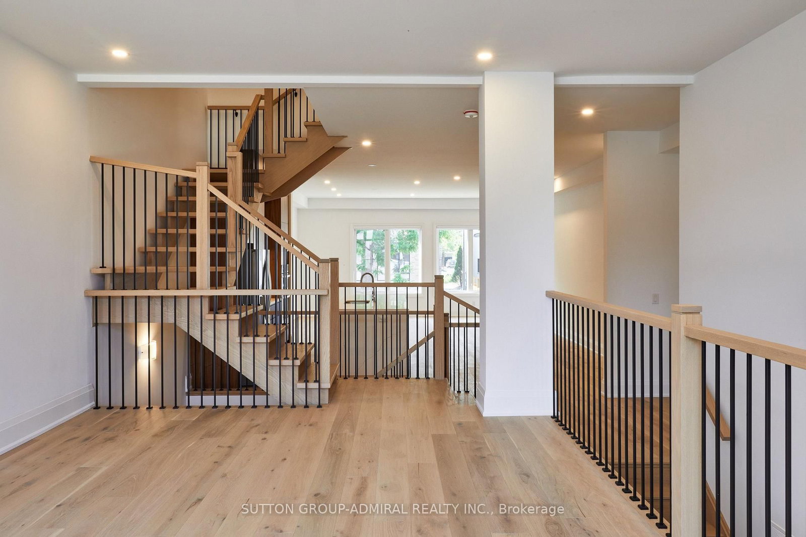Direzze 18 Court • Richmond Hill, ON photo 10