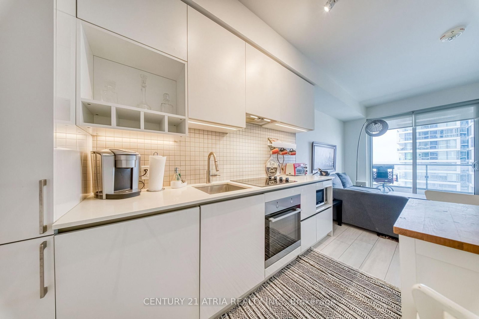 950 Portage Parkway • #1811 • Vaughan, ON photo 10