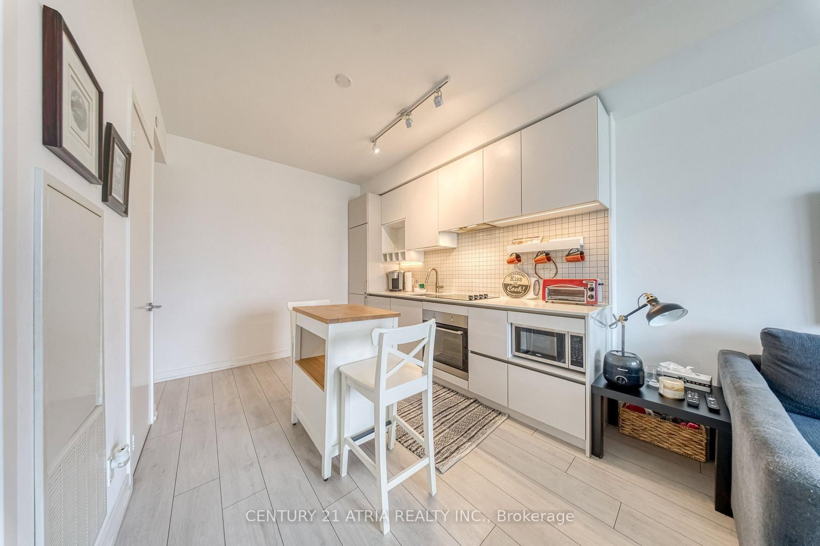 950 Portage Parkway • #1811 • Vaughan, ON photo 12