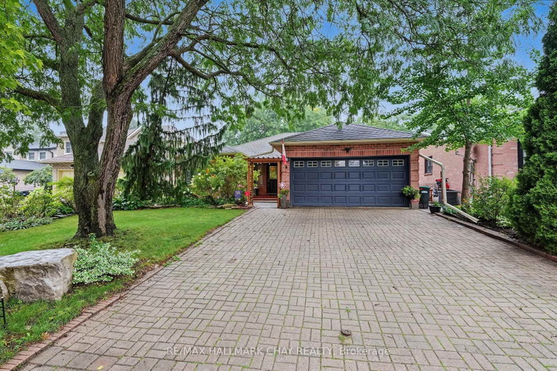 66 Hutchinson Drive
