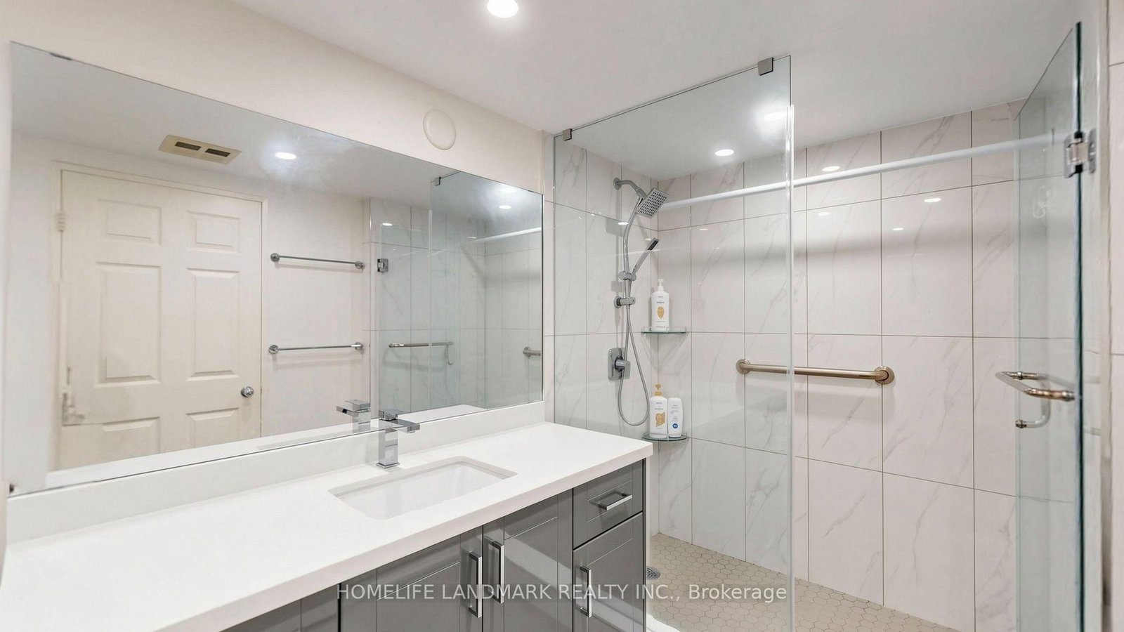 7805 Bayview Avenue • #913 • Markham, ON photo 28