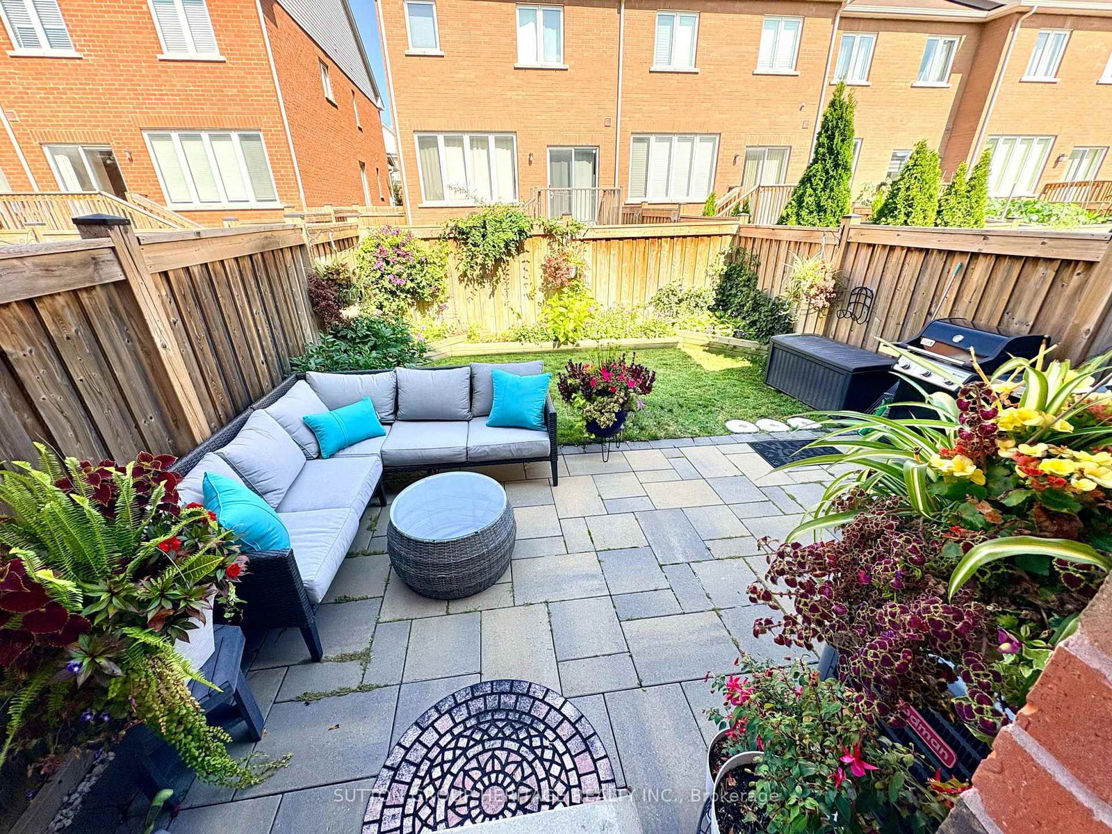 15 Clarinet Lane • Whitchurch-Stouffville, ON photo 21