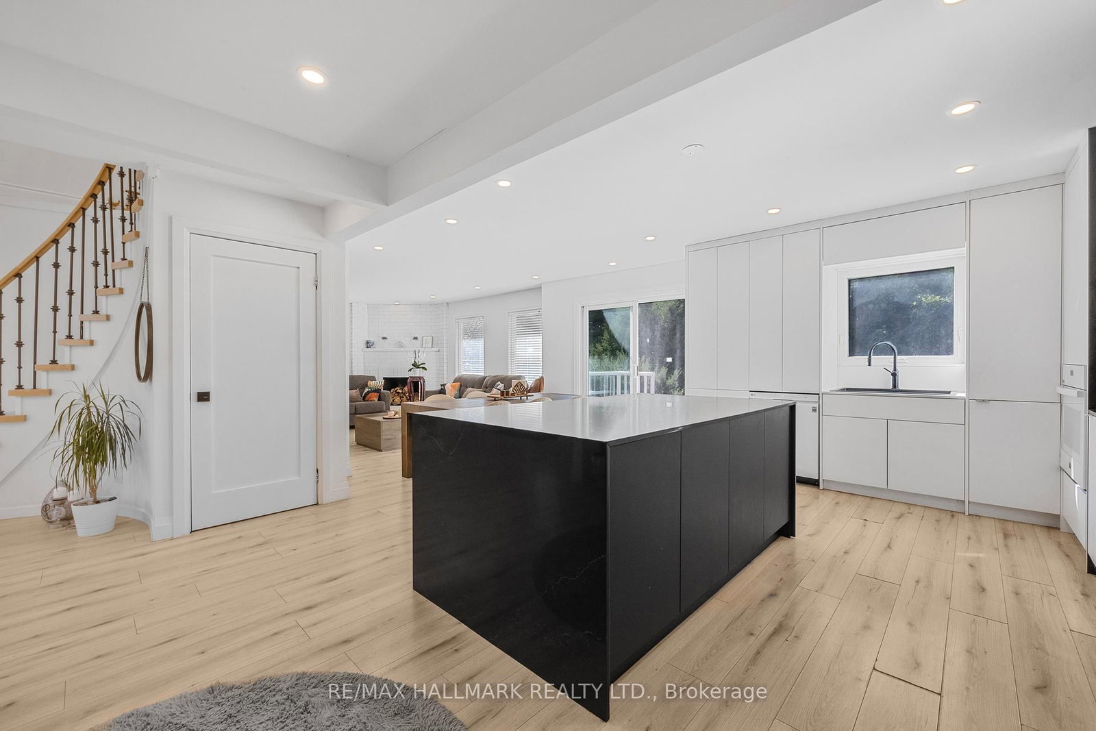 133 Heathwood Heights Drive • Aurora, ON photo 16