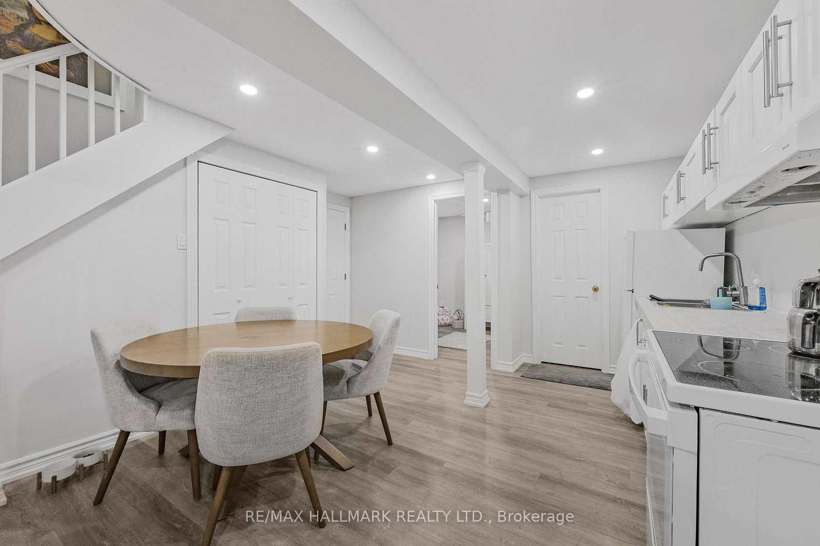 133 Heathwood Heights Drive • Aurora, ON photo 34