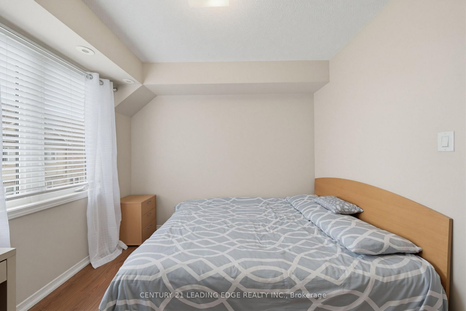2179 Bur Oak Avenue • Markham, ON photo 34
