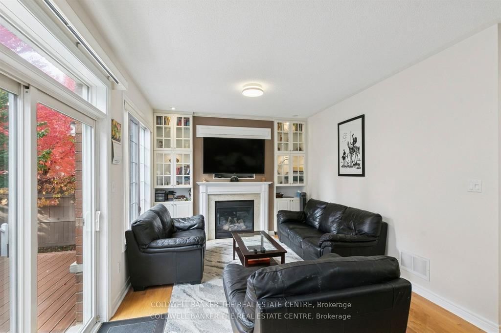 768 Millard Street E • Whitchurch-Stouffville, ON photo 11