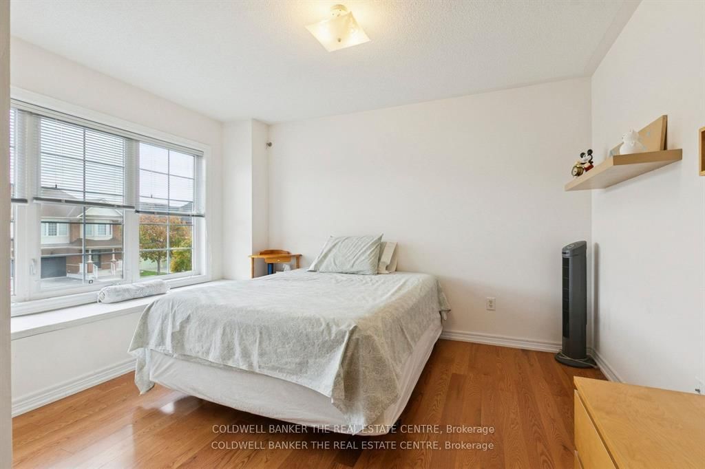 768 Millard Street E • Whitchurch-Stouffville, ON photo 18