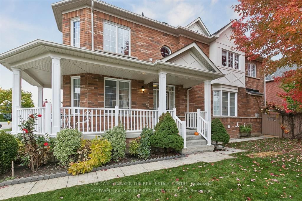 768 Millard Street E • Whitchurch-Stouffville, ON photo 3