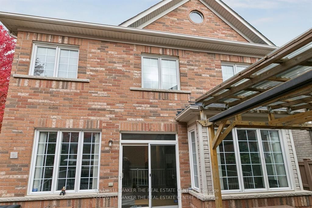 768 Millard Street E • Whitchurch-Stouffville, ON photo 32