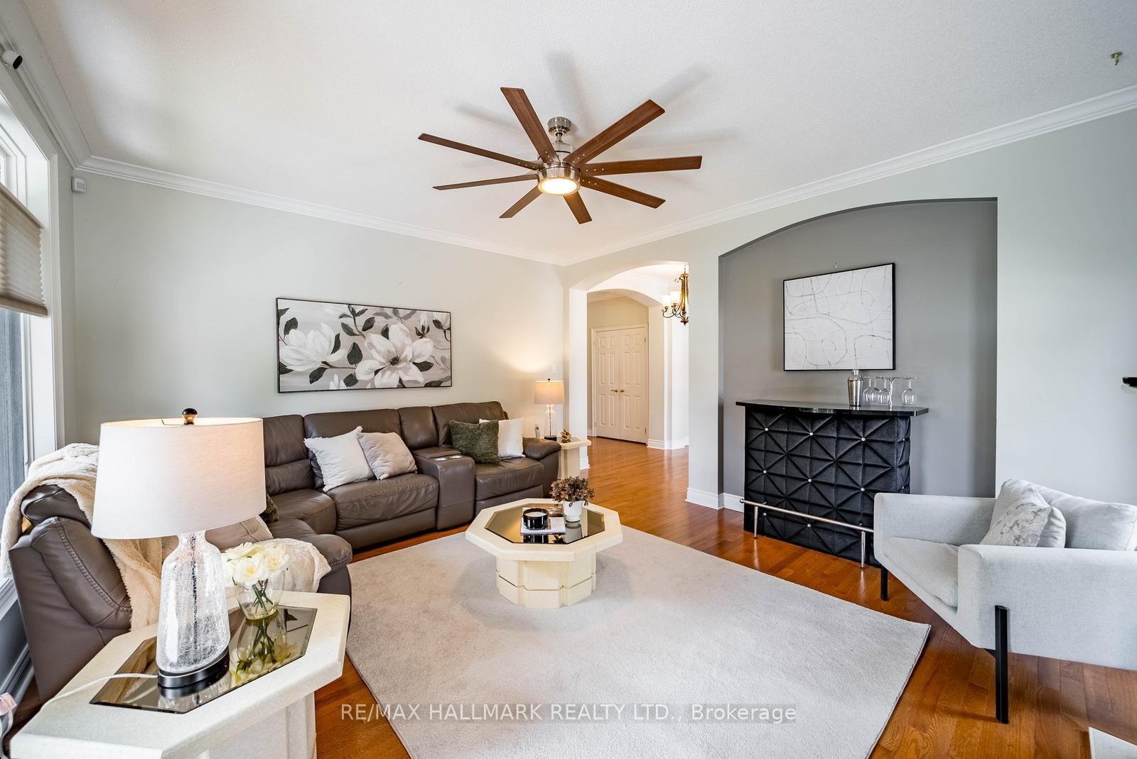 10 Vardon Gate • Whitchurch-Stouffville, ON photo 11