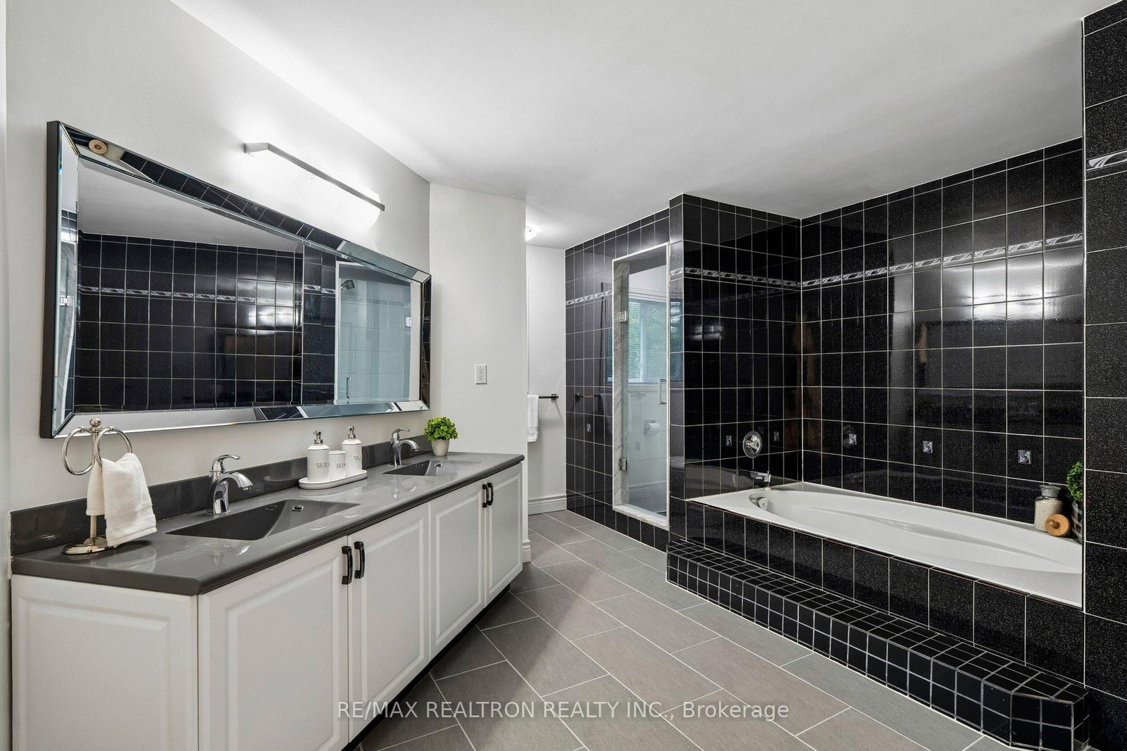 122 Colvin Crescent • Vaughan, ON photo 41