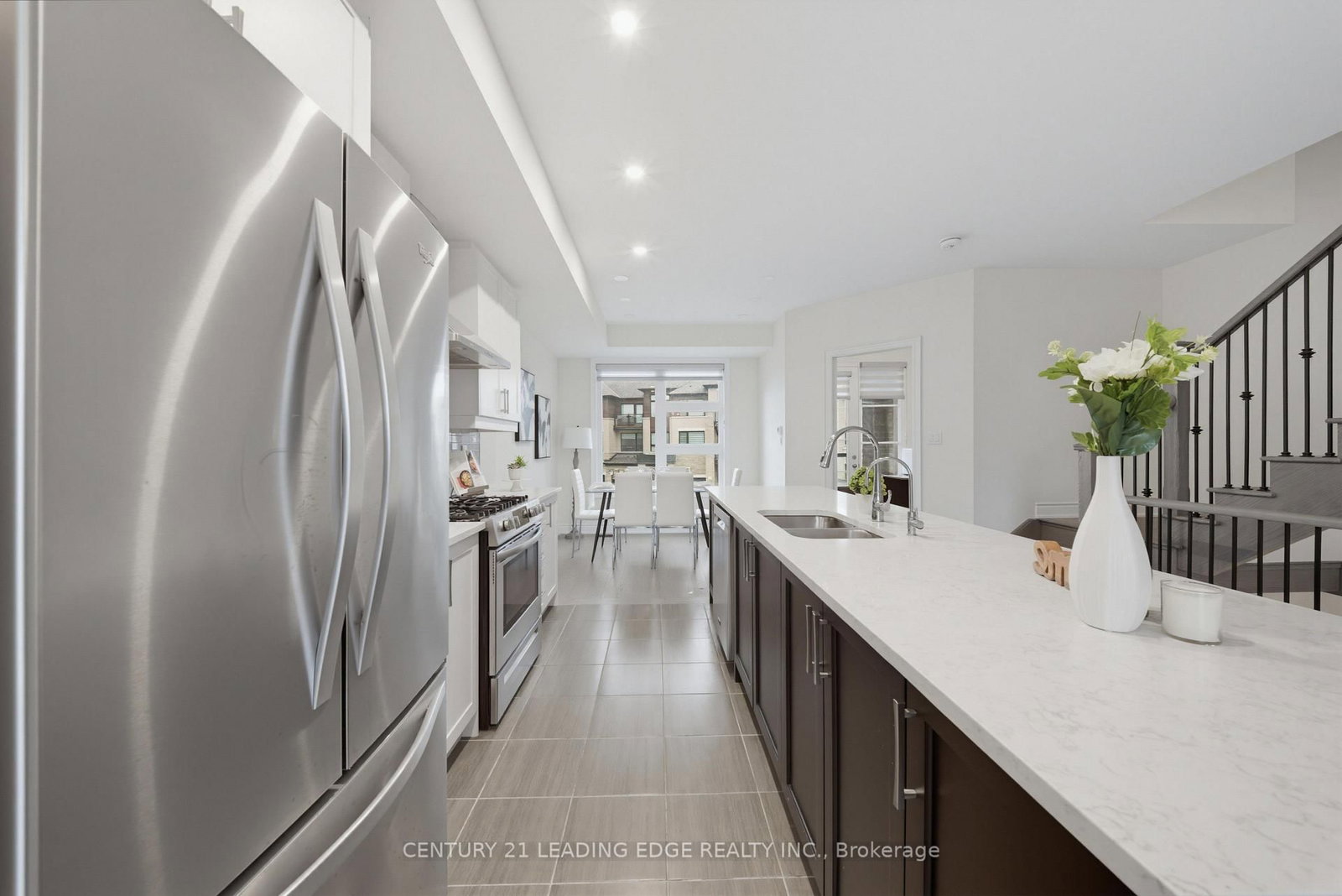 332 Laplante Street • Newmarket, ON photo 17