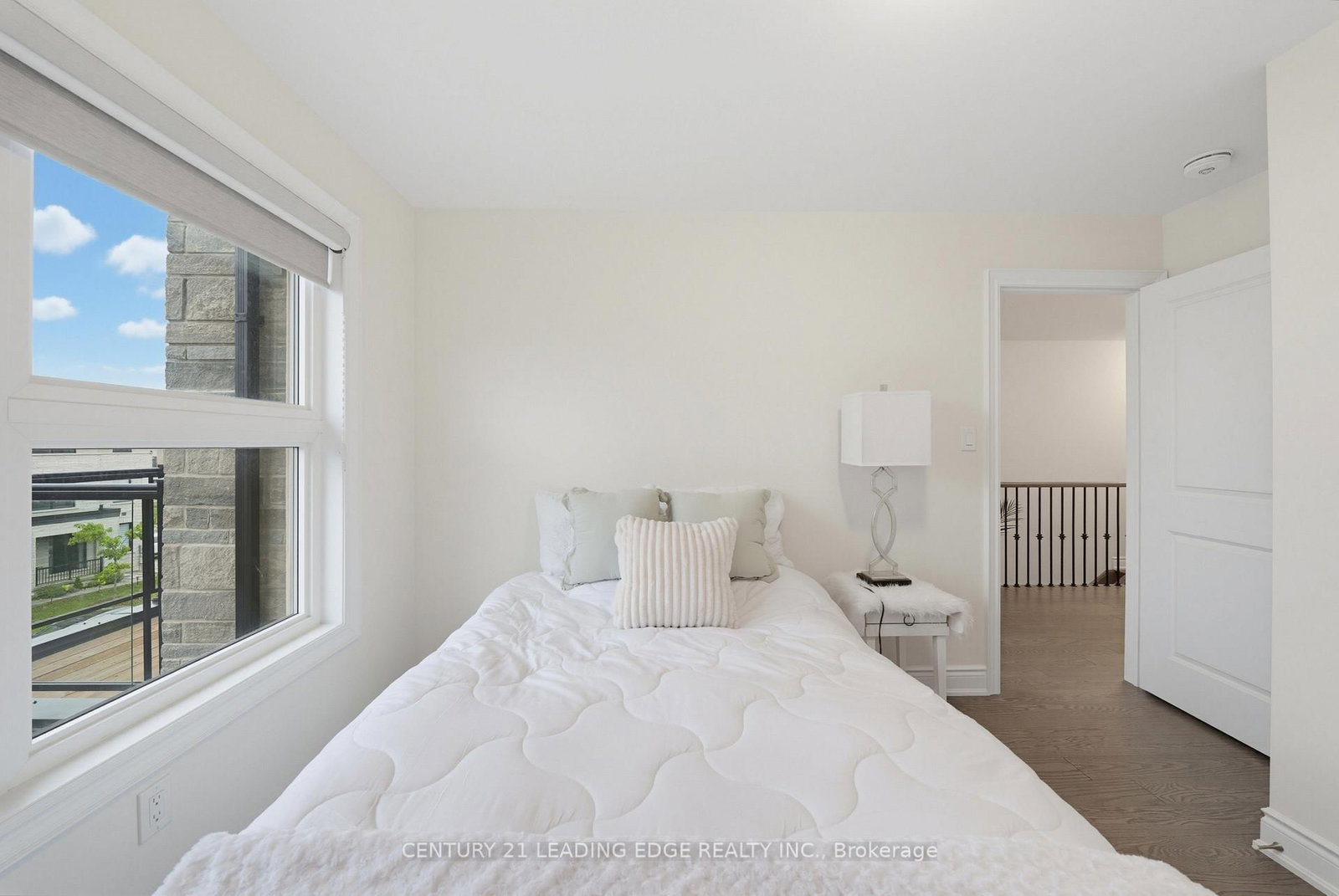 332 Laplante Street • Newmarket, ON photo 40