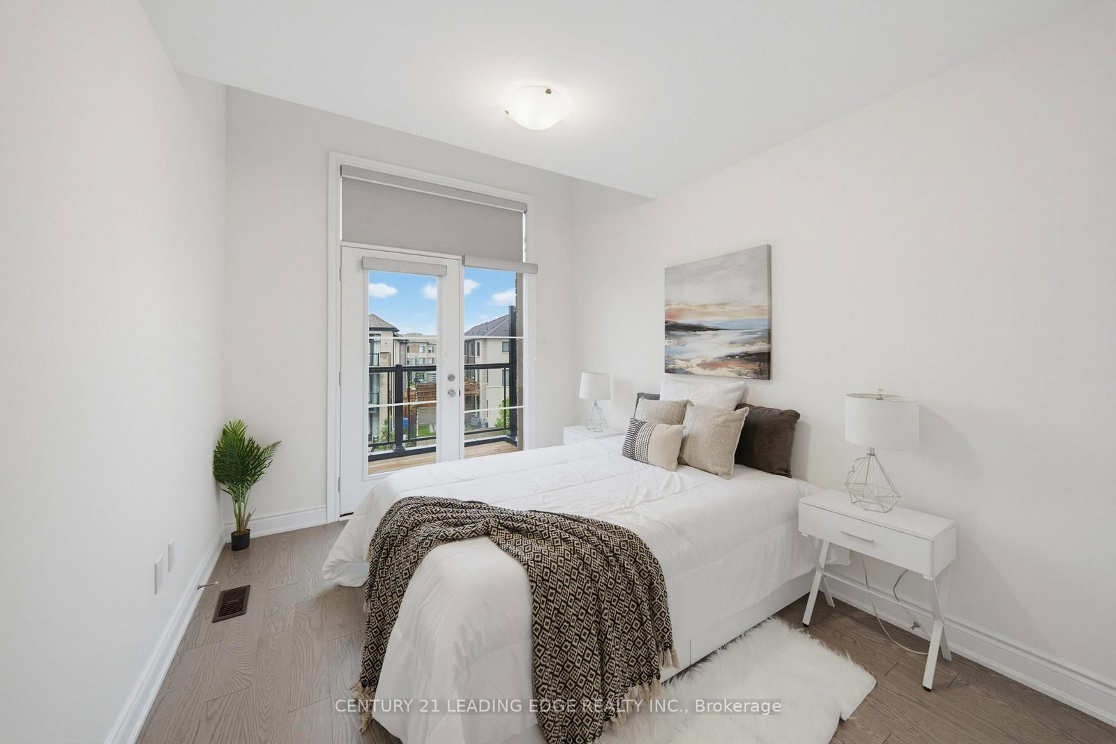 332 Laplante Street • Newmarket, ON photo 41
