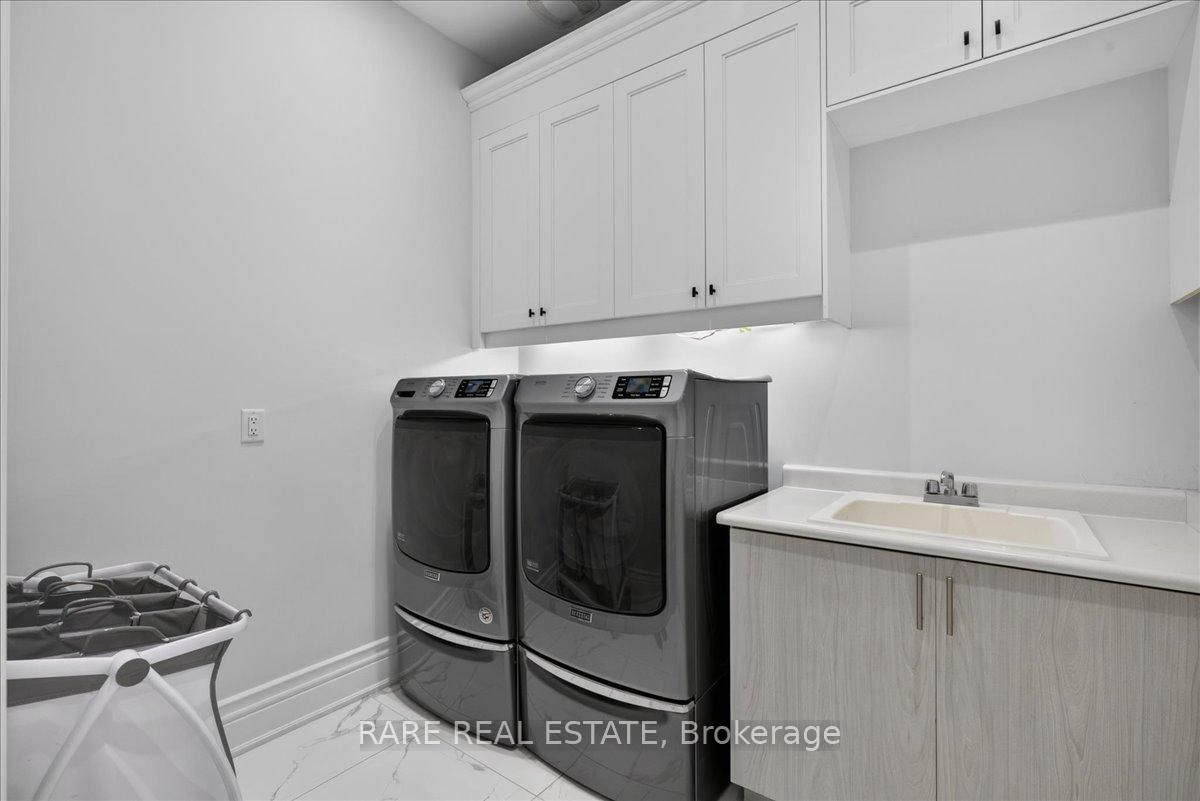 43 Pear Blossom Way • East Gwillimbury, ON photo 10