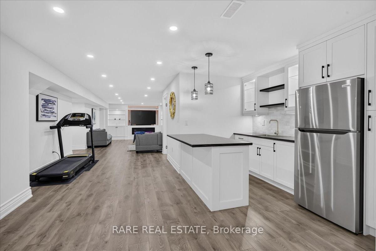 43 Pear Blossom Way • East Gwillimbury, ON photo 23