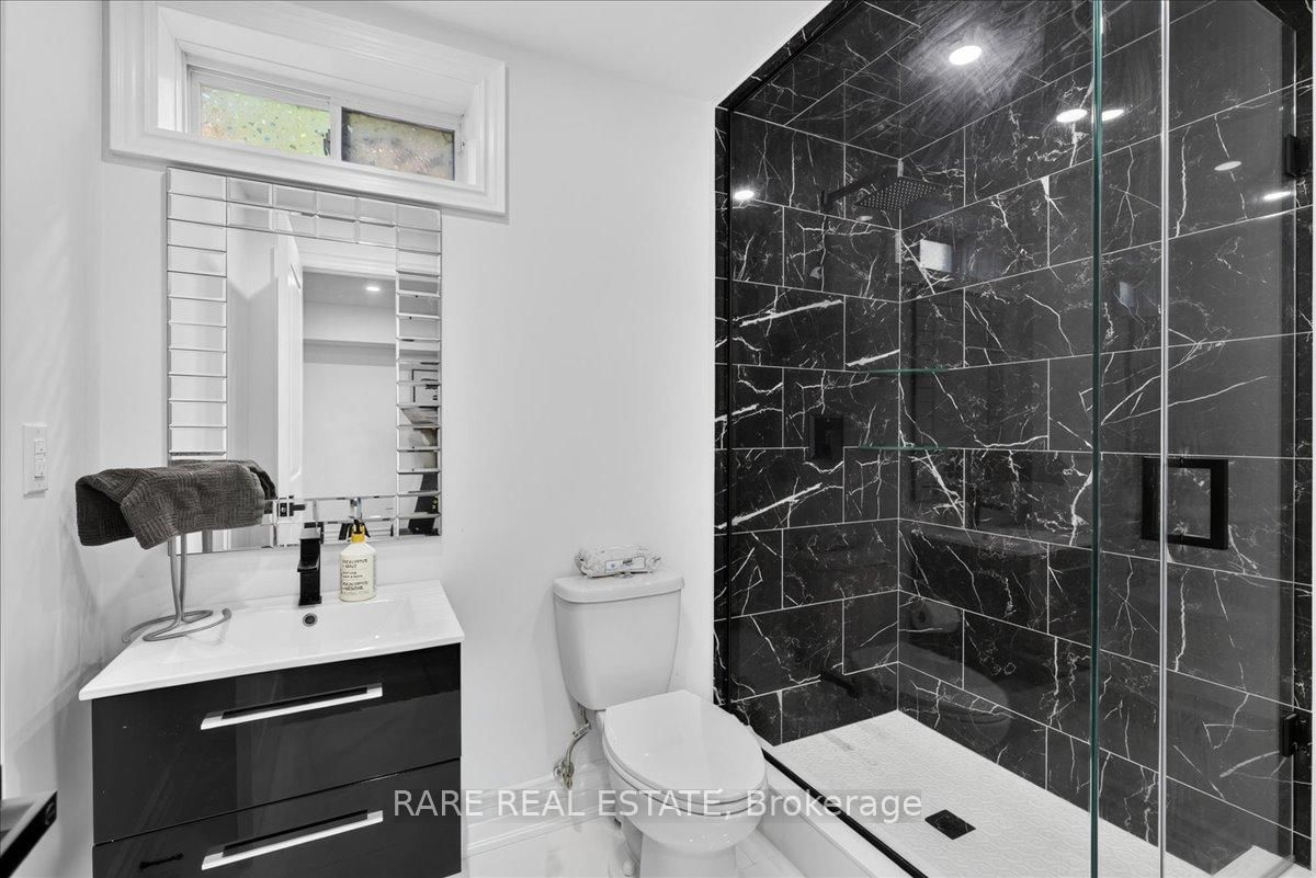 43 Pear Blossom Way • East Gwillimbury, ON photo 25
