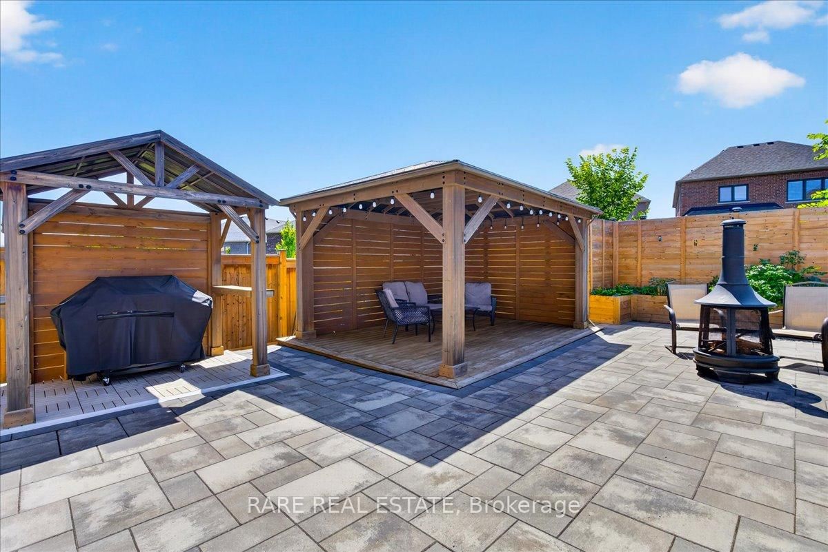 43 Pear Blossom Way • East Gwillimbury, ON photo 30