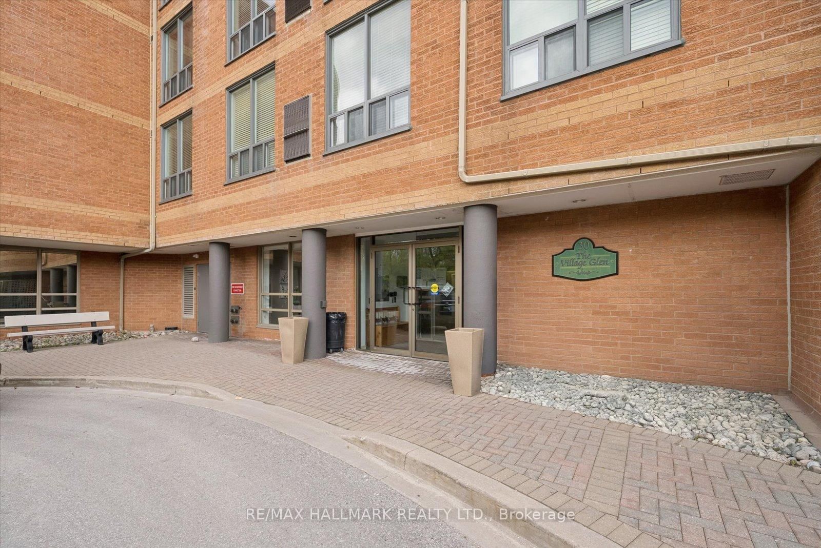 30 Wilson Street • #302 • Markham, ON photo 4