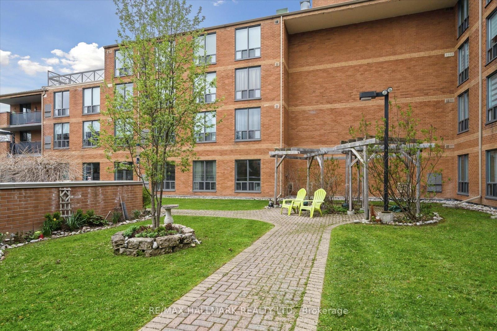 30 Wilson Street • #302 • Markham, ON photo 43