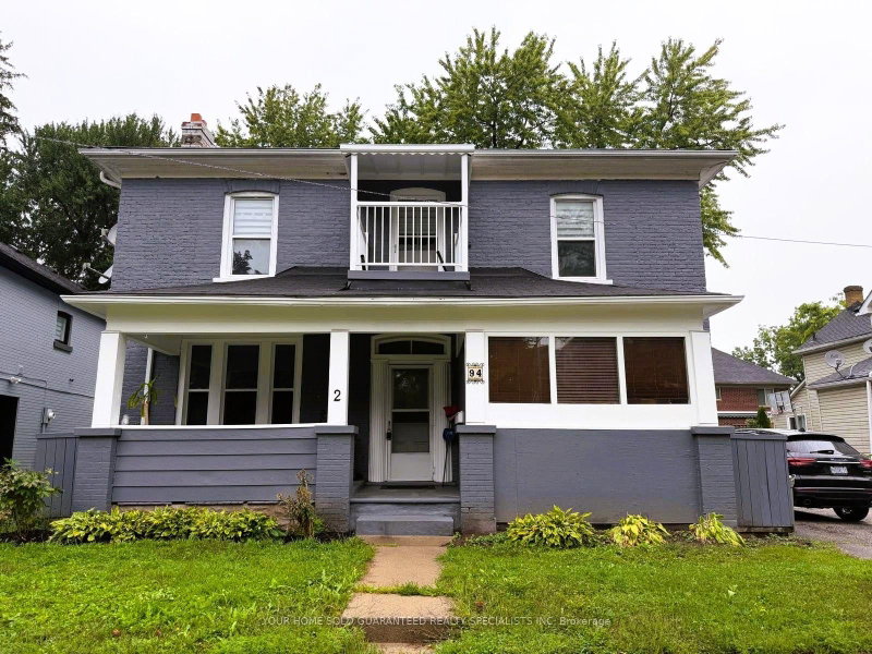 2 - 94 Wellington Street E
