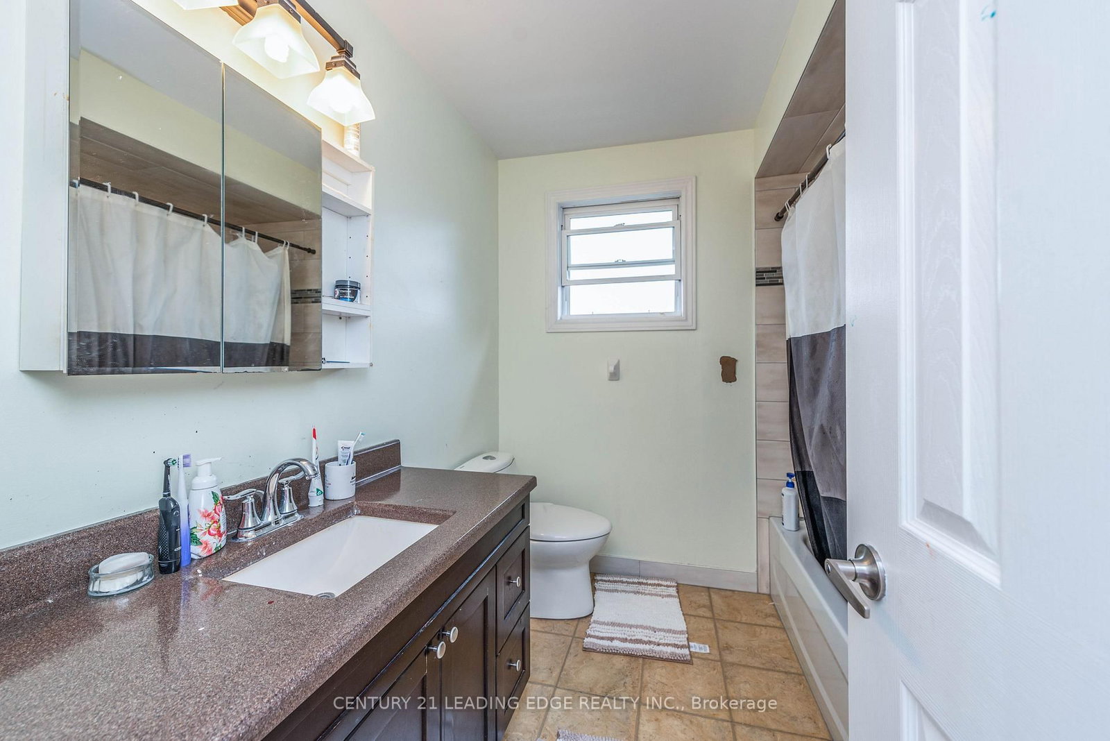 78 Crown Crescent • Bradford West Gwillimbury, ON photo 20