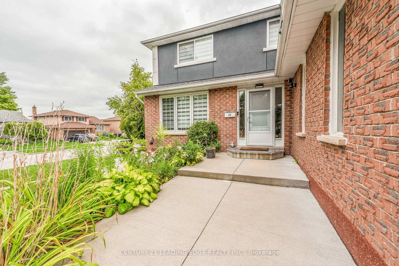 78 Crown Crescent