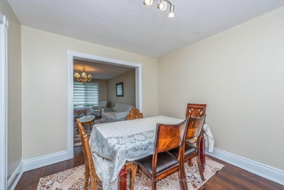 78 Crown Crescent • Bradford West Gwillimbury, ON photo 8