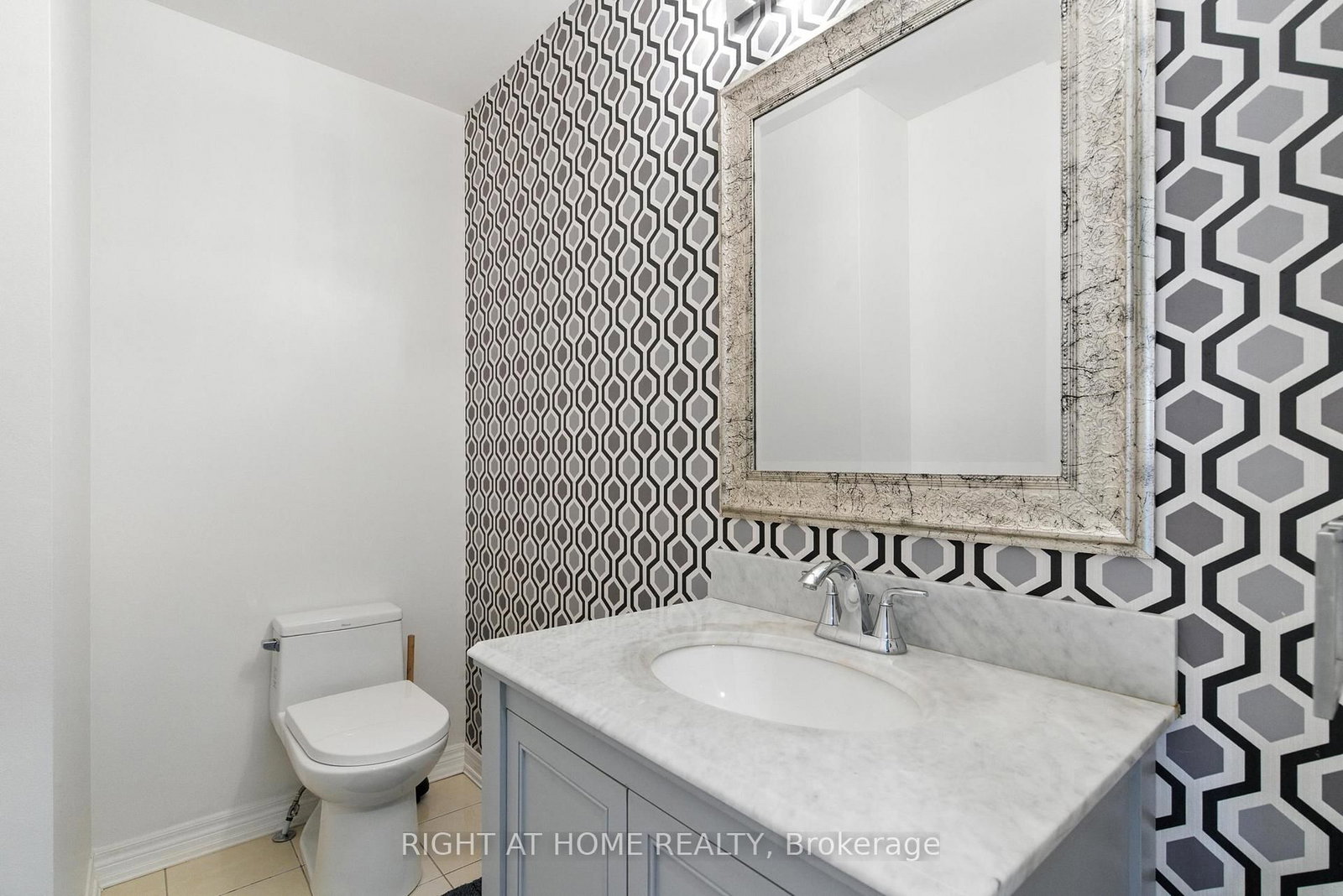 215 Canada Drive • Vaughan, ON photo 14