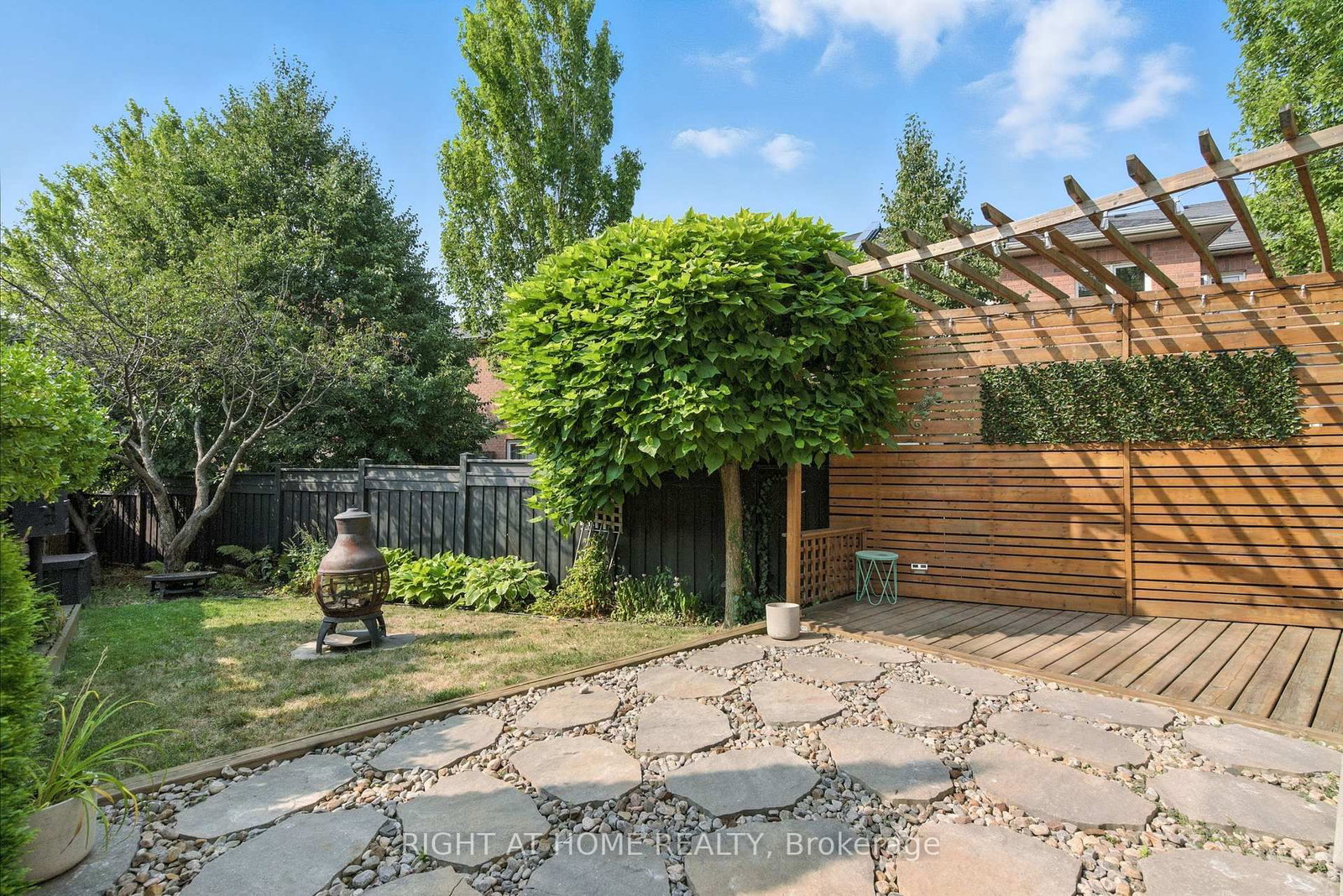 215 Canada Drive • Vaughan, ON photo 31