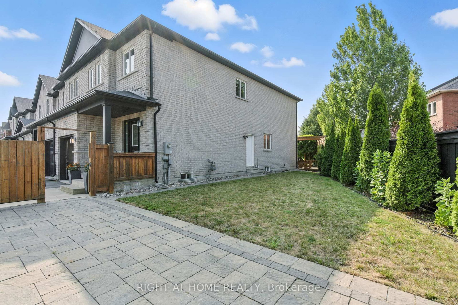 215 Canada Drive • Vaughan, ON photo 33