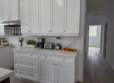 3183 Cove Avenue • Innisfil, ON photo 6