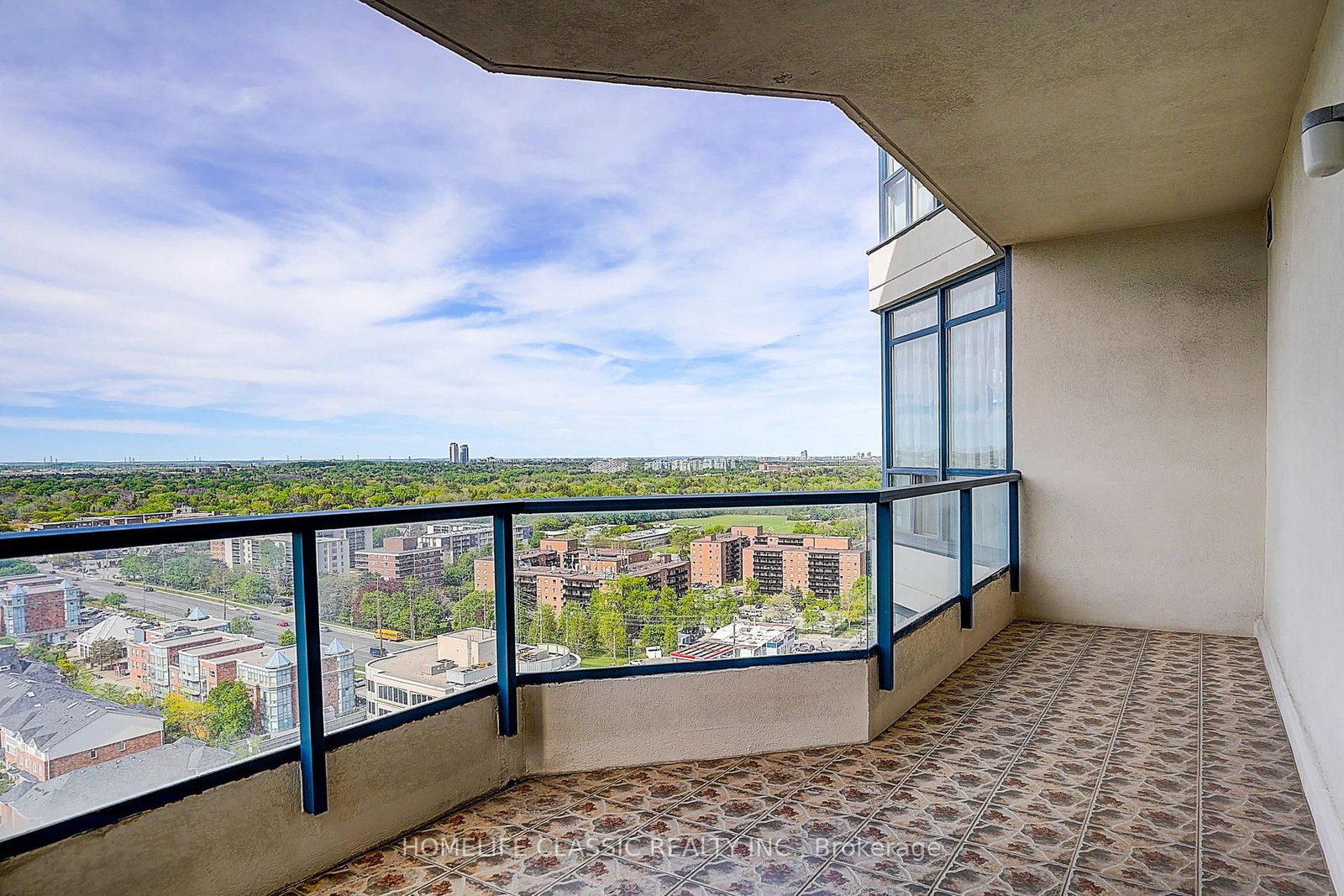 1 Clark Avenue • #PH 7 • Vaughan, ON photo 48