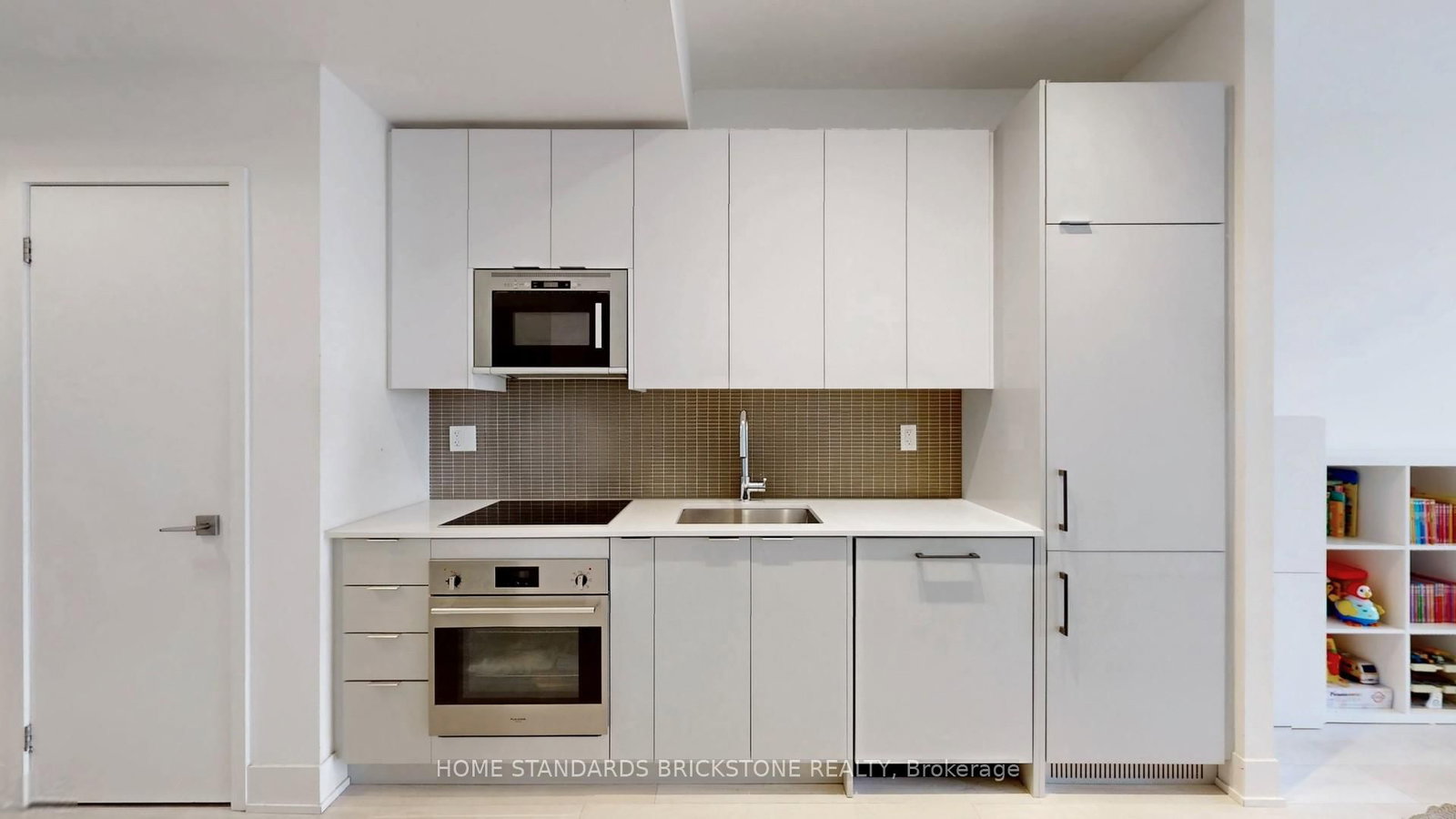 2908 Highway 7 • #2306 • Vaughan, ON photo 5