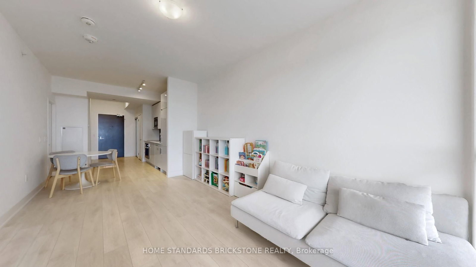 2908 Highway 7 • #2306 • Vaughan, ON photo 6