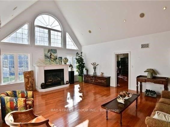 6289 Black River Road • Georgina, ON photo 11