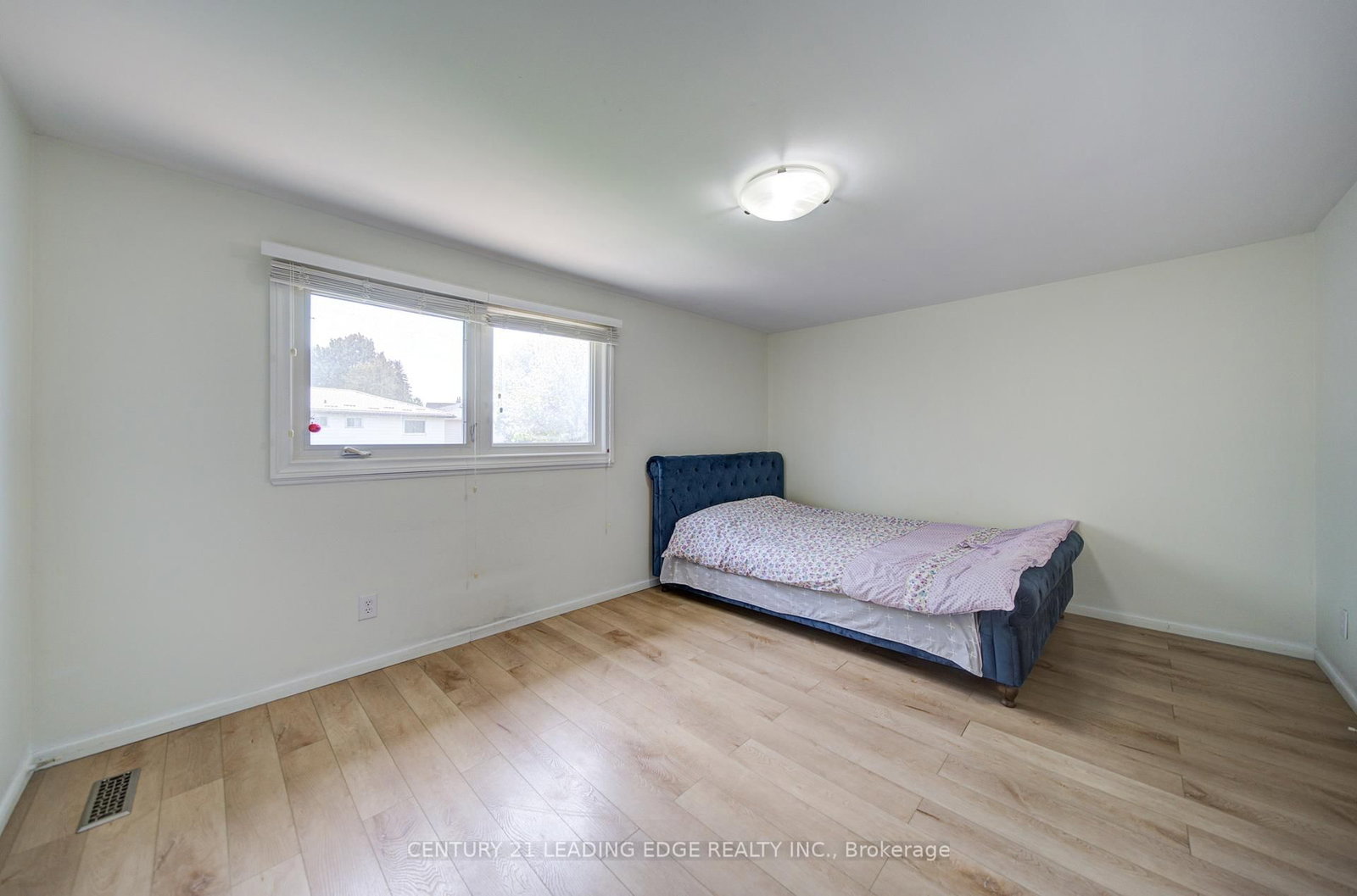 43 Carlton Road • Markham, ON photo 16