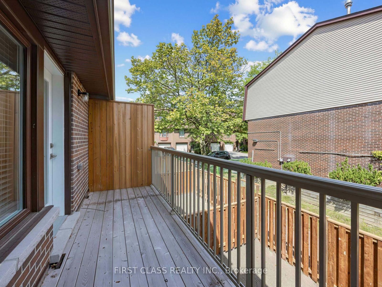 11 Plaisance Road • #7 • Richmond Hill, ON photo 18