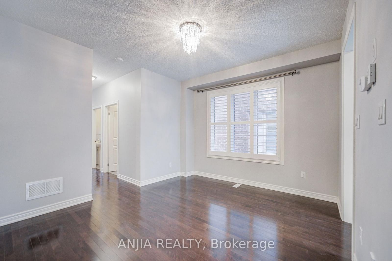 115 Wilfred Murison Avenue • Markham, ON photo 14