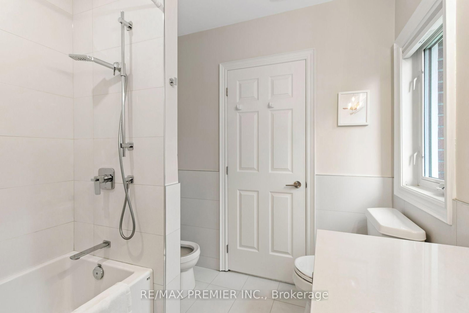 19 Stockdale Crescent • Richmond Hill, ON photo 24