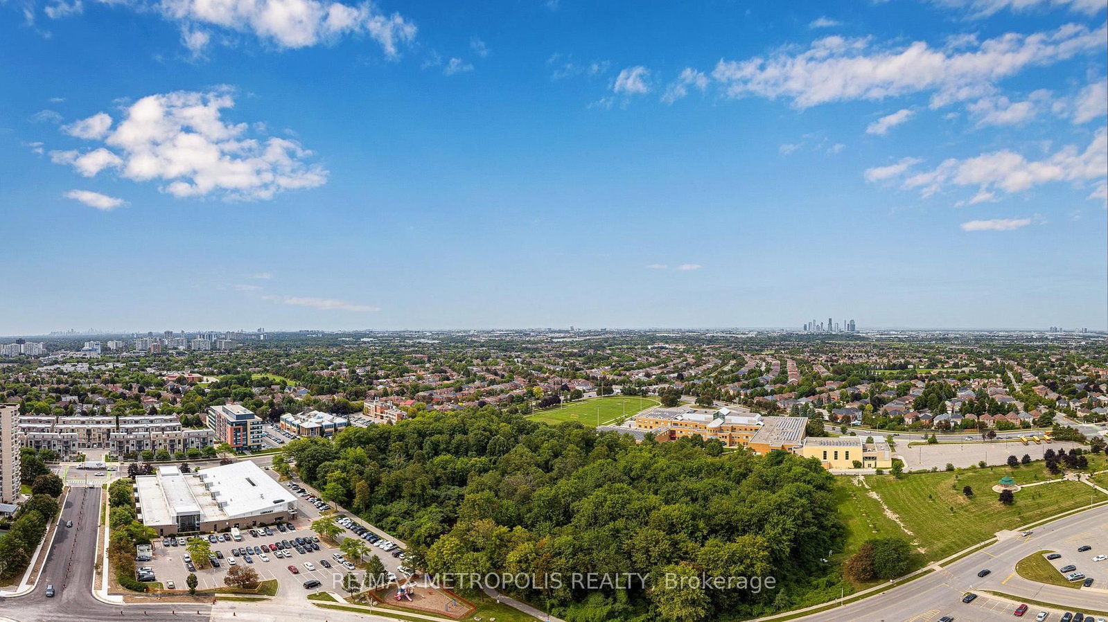 30 Upper Mall Way • #2504 • Vaughan, ON photo 14