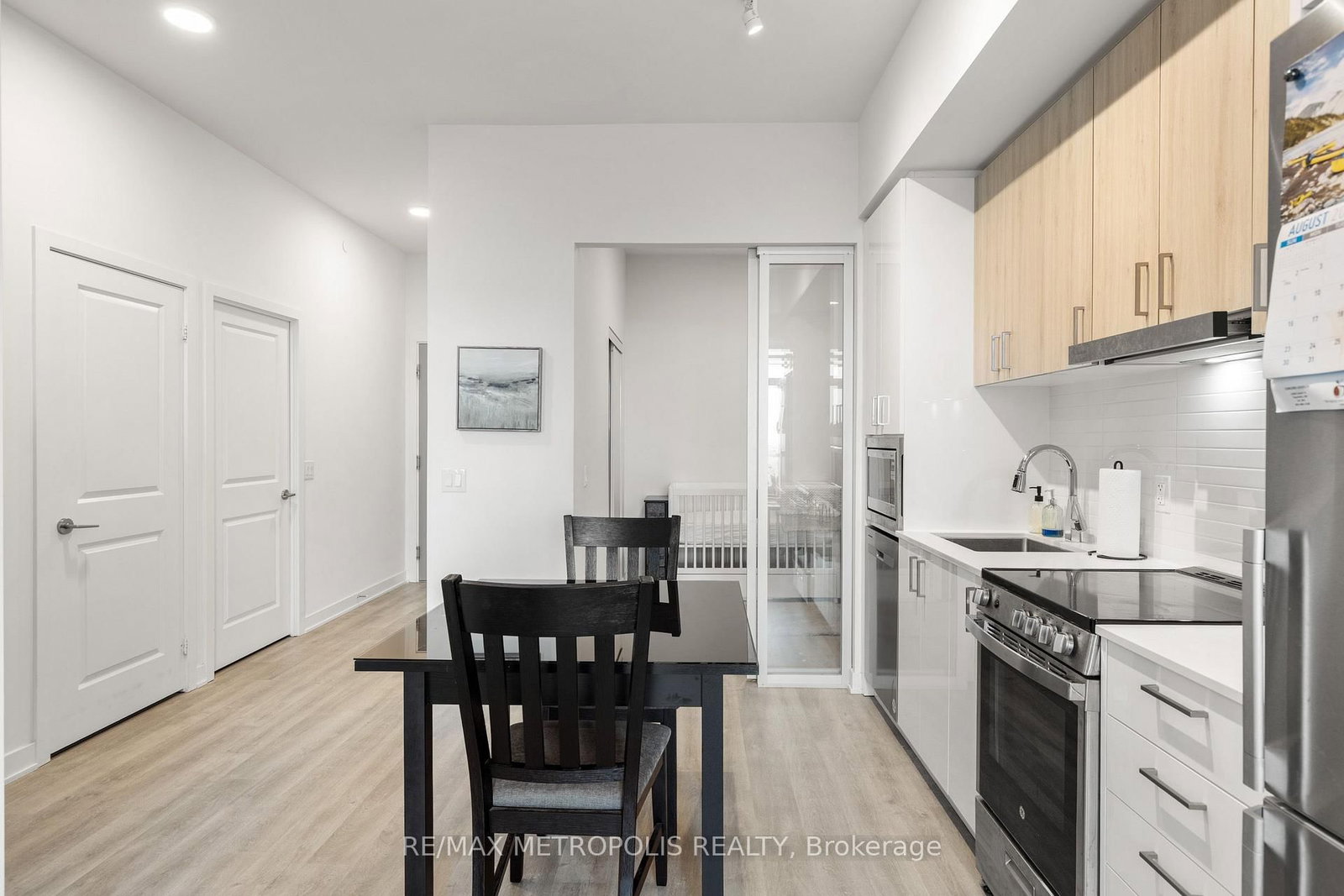 30 Upper Mall Way • #2504 • Vaughan, ON photo 16
