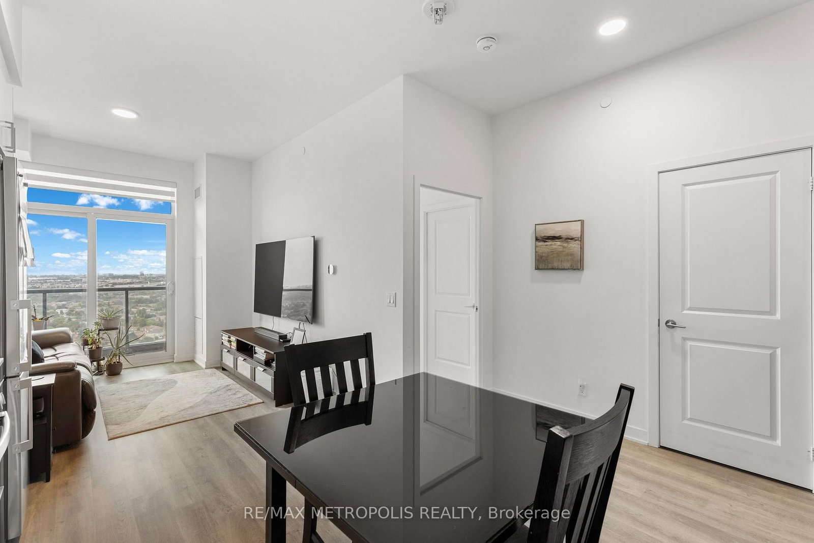 30 Upper Mall Way • #2504 • Vaughan, ON photo 20