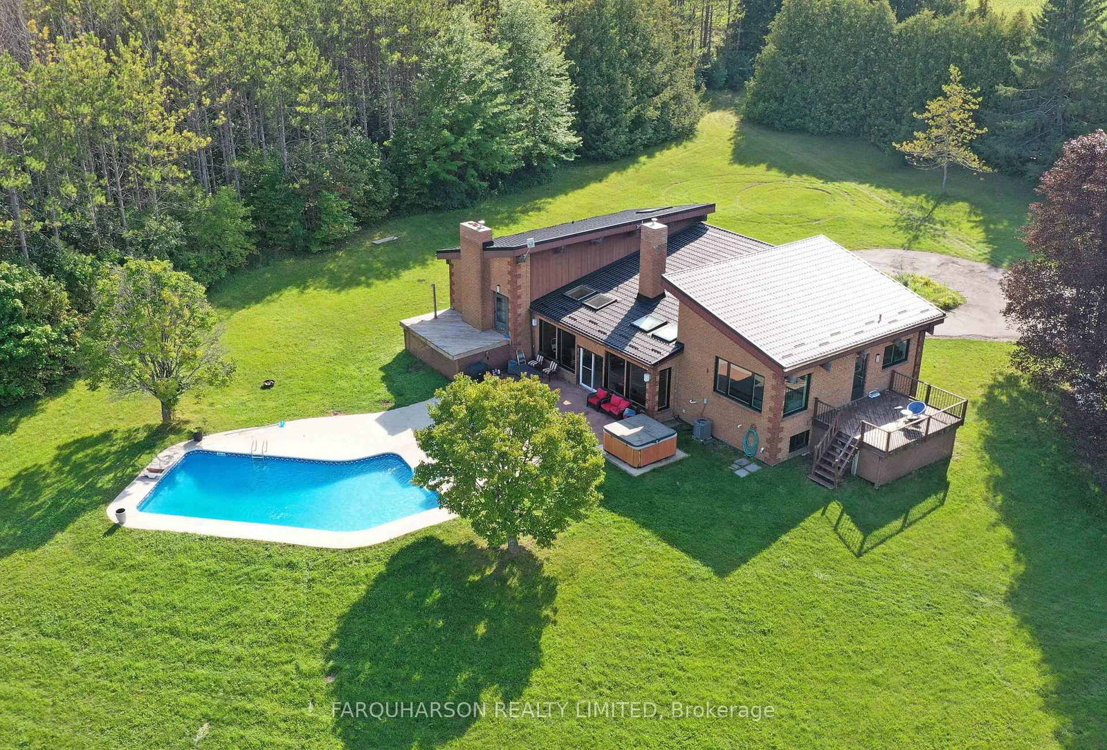 729 Fowlers Road • Uxbridge, ON photo 4