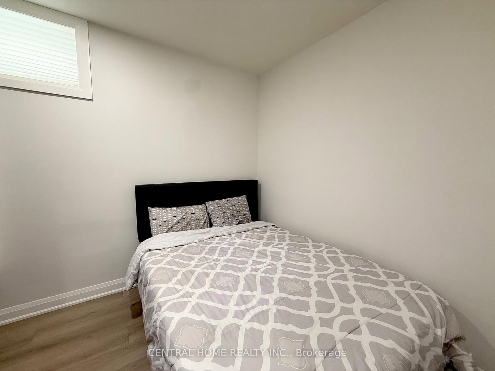 2954 Elgin Mills Road E, Markham 4