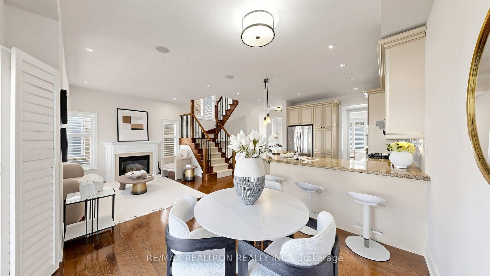 59 Kylemore Way • Markham, ON photo 9