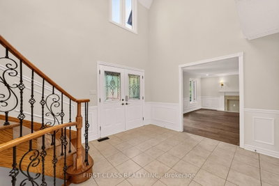 30 Ritter Crescent • Markham, ON photo 3