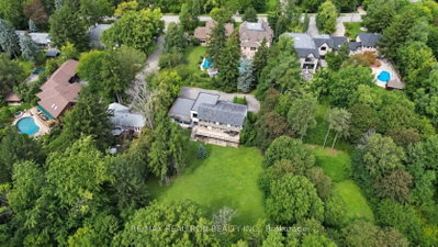 7 Albion Close • Markham, ON photo 3